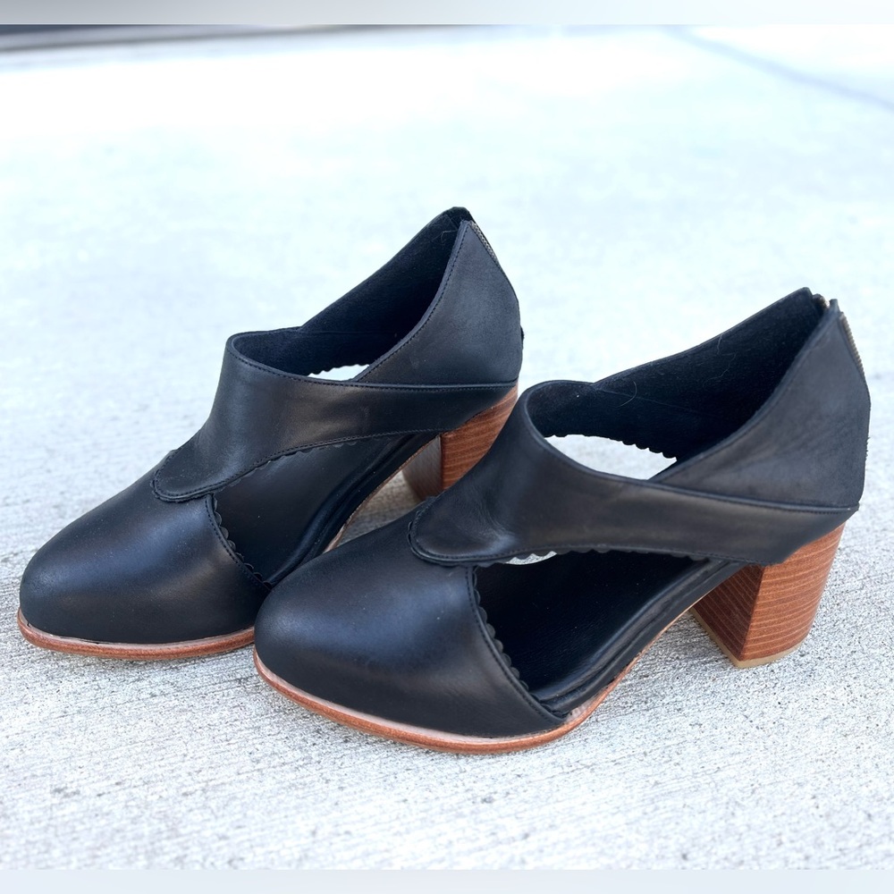 Bali Elf Rain Kiss Handmade Leather Booties Sz 7